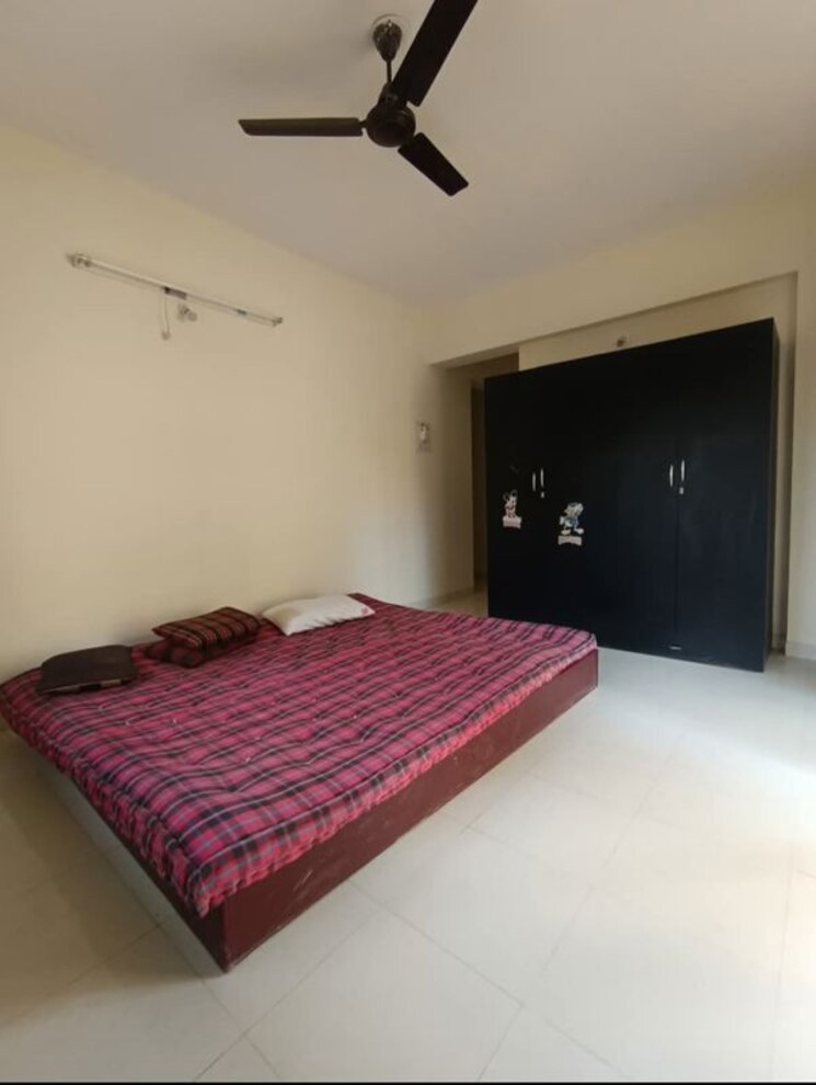 Master Bedroom, kumar-pragati 2 Bedroom 1000 Sq.Ft. Apartment In Nibm Road Pune 9870406
