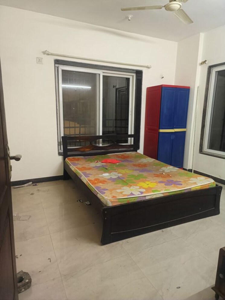 Bedroom, shivam-chs-pimple-saudagar 2 Bedroom 900 Sq.Ft. Apartment In Pimple Saudagar Pune 9870429