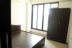 2 BHK + Store Room Apartment For Rent in Chanakyapuri