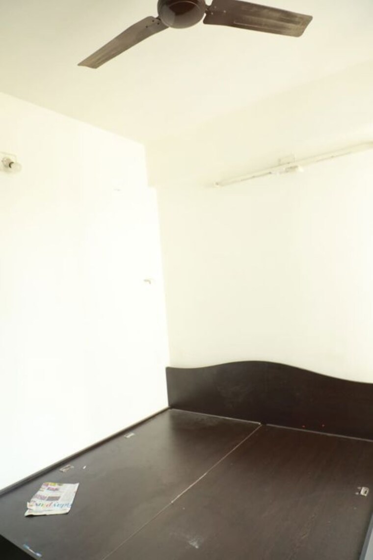 Room, chanakyapuri 2 Bedroom 1250 Sq.Ft. Apartment In Chanakyapuri Ahmedabad 9870394