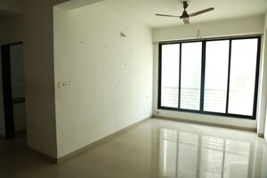 Room in 2 BHK Apartment at Chanakyapuri – for Rent