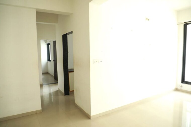 Room, chanakyapuri 2 Bedroom 1250 Sq.Ft. Apartment In Chanakyapuri Ahmedabad 9870394