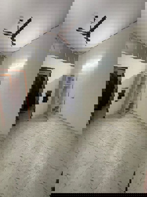 2 BHK Builder Floor For Rent in Paschim Vihar