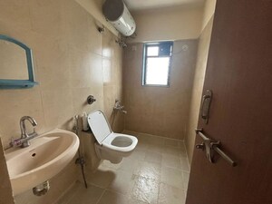 Bathroom in 2 BHK Apartment at Raheja Vistas Phase 3, Mohammadwadi – for Rent
