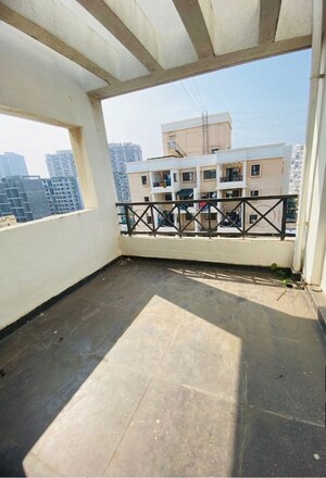 Balcony in 2 BHK Apartment at Raheja Vistas Phase 3, Mohammadwadi – for Sale