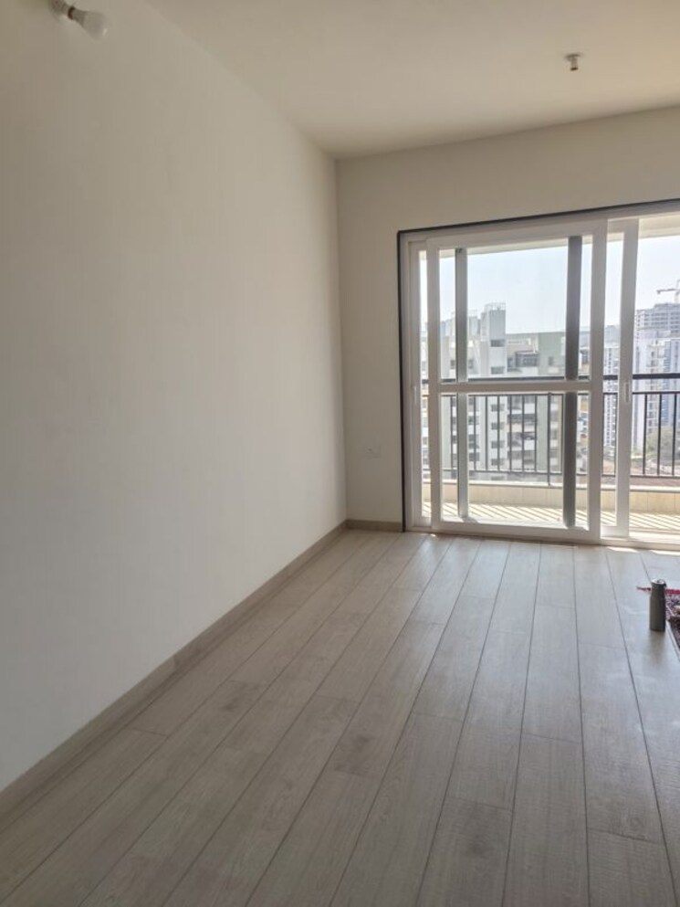 Room, yashada-florenza 2 Bedroom 821 Sq.Ft. Apartment In Pimpri Pune 9870445