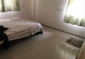 Bedroom in 2 BHK Apartment at Raheja Vistas Phase 3, Mohammadwadi – for Rent