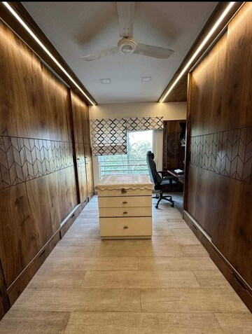 Study Room in 3 BHK Apartment at Clover Highlands, Kondhwa – for Sale