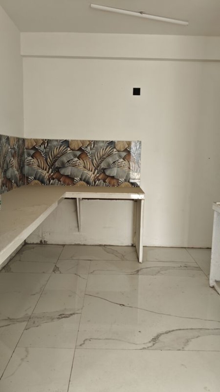 Bathroom, shiv-sai-emerald-heights 4 Bedroom 2190 Sq.Ft. Apartment In Sector 88 Faridabad 9870475