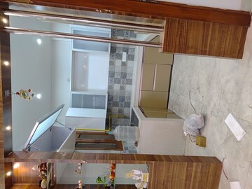 Kitchen in 3 BHK Builder Floor at Tulip Mall, Sector 46 – for Rent
