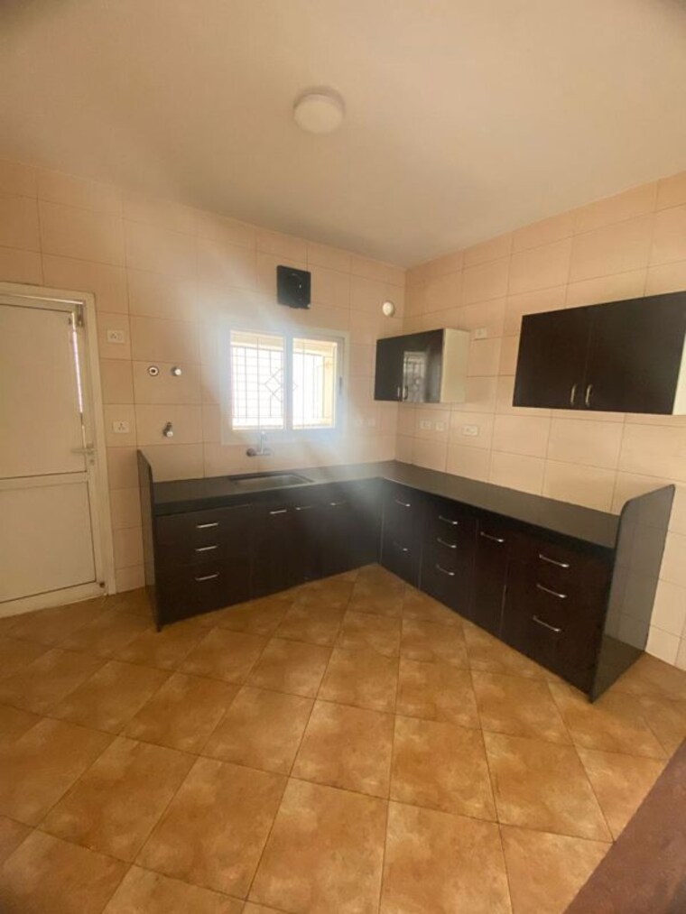 Kitchen, sobha-carnation-pune 4 Bedroom 2100 Sq.Ft. Apartment In Kondhwa Pune 9870481