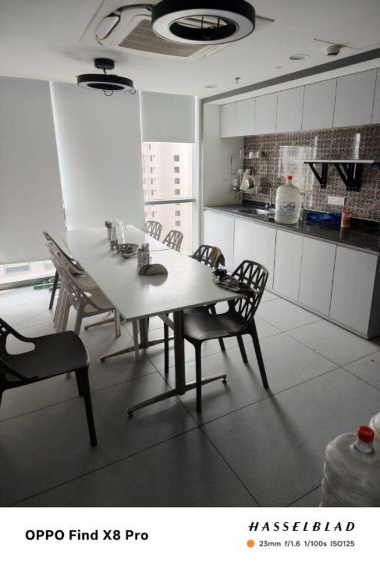 Kitchen, shalimar-iridium Commercial Office Space in IT/SEZ 3000 Sq.Ft. In Vibhuti Khand Lucknow 9759753