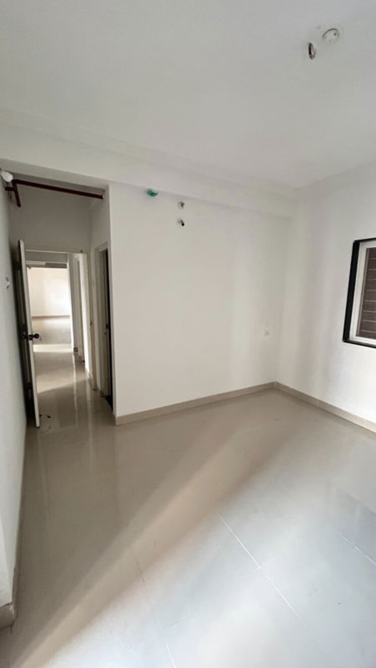 Room, mhada-towers-pimpri 3 Bedroom 1300 Sq.Ft. Apartment In Pimpri Pune 9870448