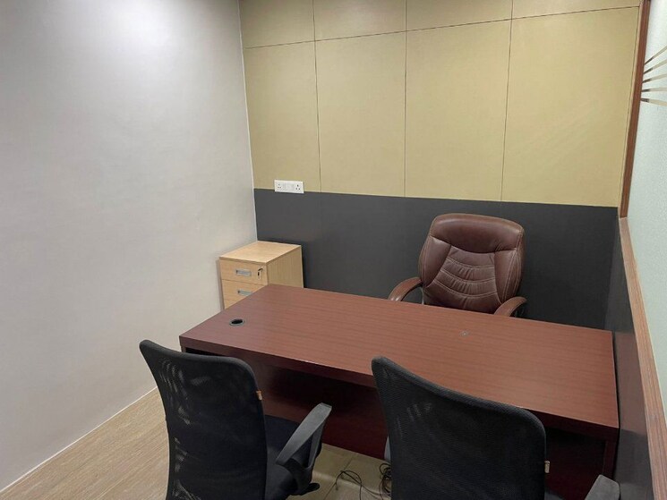 Team Area, shalimar-tower Commercial Office Space in IT/SEZ 2500 Sq.Ft. In Gomti Nagar Lucknow 9066905