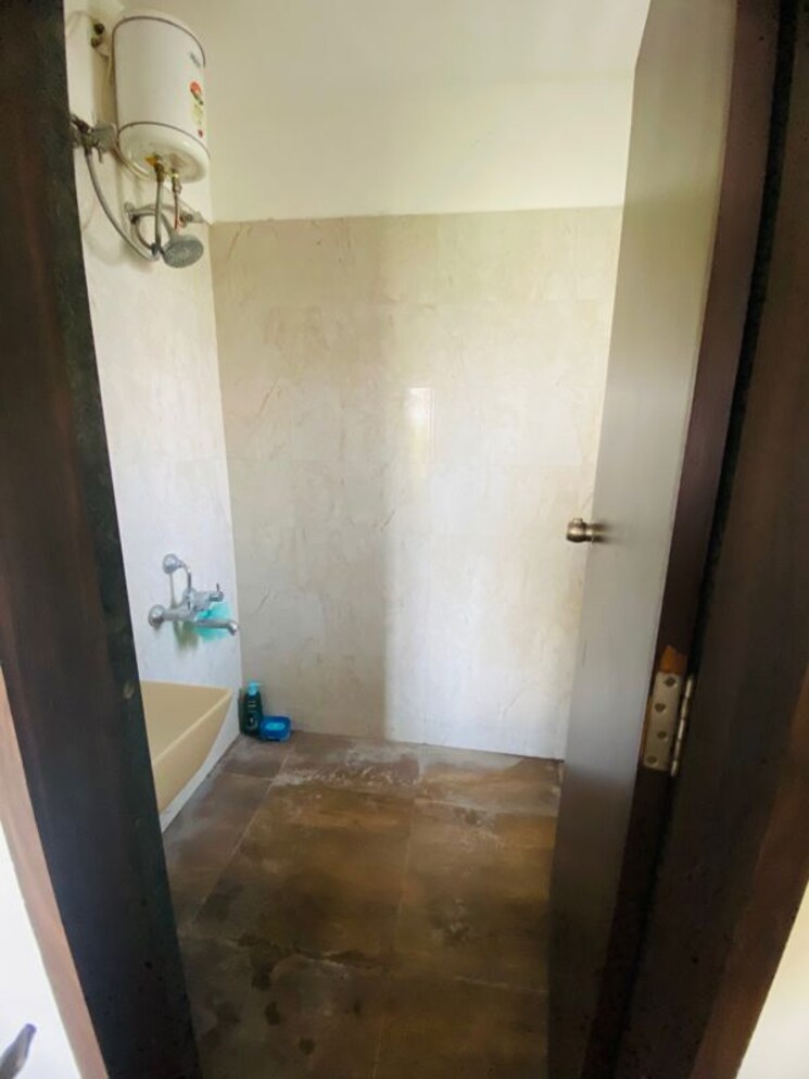 Bathroom, homewood-37 3 Bedroom 1550 Sq.Ft. Apartment In Kondhwa Pune 9870512