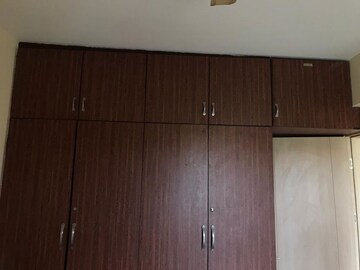 Furnished Amenities in 3.5 BHK Apartment at DLF New Town Heights I, Sector 90 – for Sale