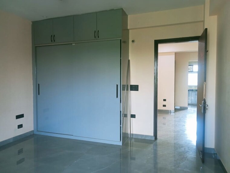 Room, stellar-135 4 Bedroom 3000 Sq.Ft. Villa In Sector 135 Noida 9870533