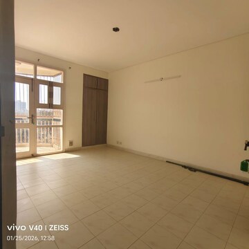 Room in 3 BHK Builder Floor at AS Tower, Sector 45 – for Rent
