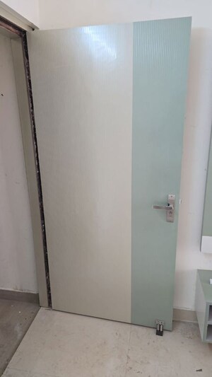 Building Lobby in 3 BHK Builder Floor at AS Tower, Sector 45 – for Rent