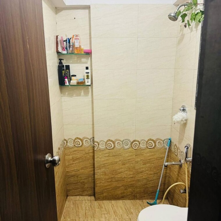 Bathroom, shree-ganesha-society 1 Bedroom 550 Sq.Ft. Apartment In Sion West Mumbai 9870556