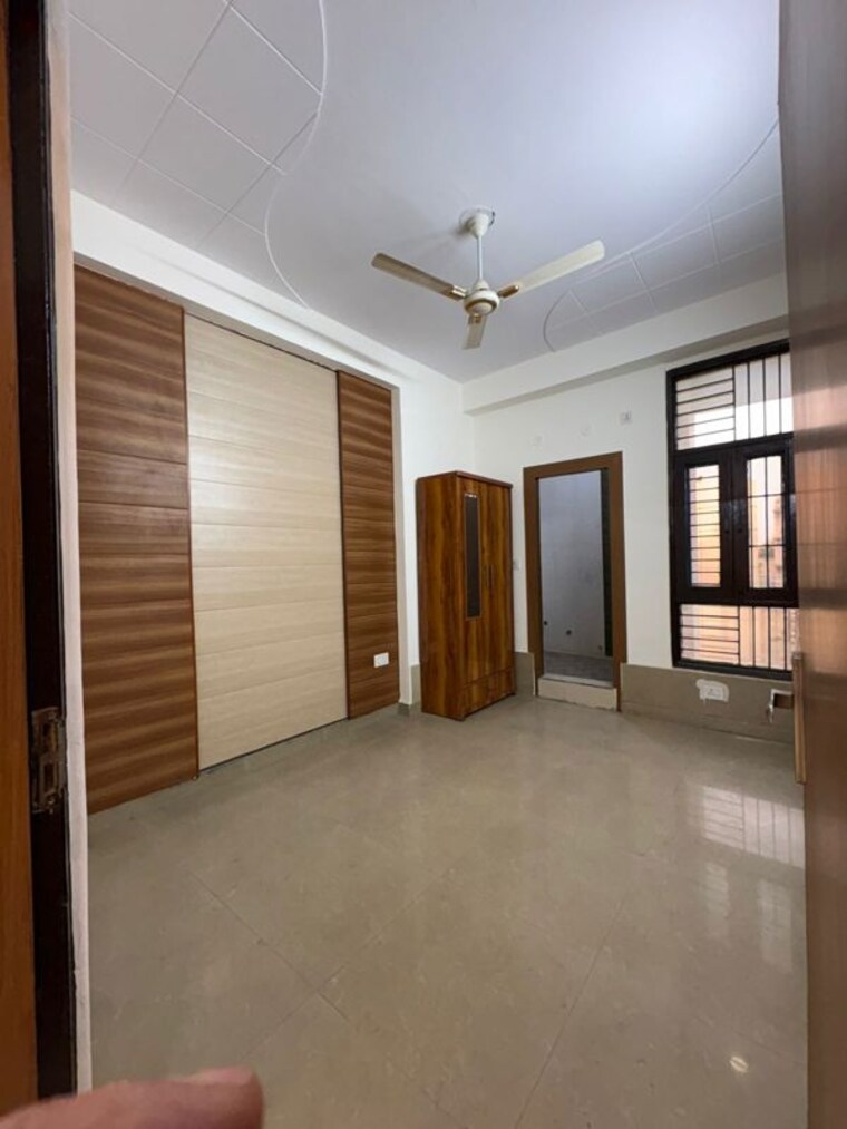 Room, kamras-apartment 2 Bedroom 850 Sq.Ft. Builder Floor In Indrapuram Ghaziabad 9870559