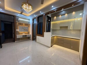 2 BHK Builder Floor For Rent in Kamras Apartment, Indrapuram