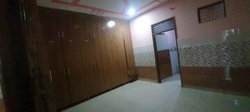 Room in 2 BHK Independent House at Sector 7 – for Rent