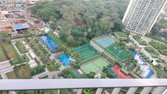 5 BHK + Servant Room,Extra Room Apartment For Sale in Oberoi Realty Esquire