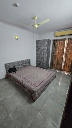 2 BHK Builder Floor For Rent in Maya Homes