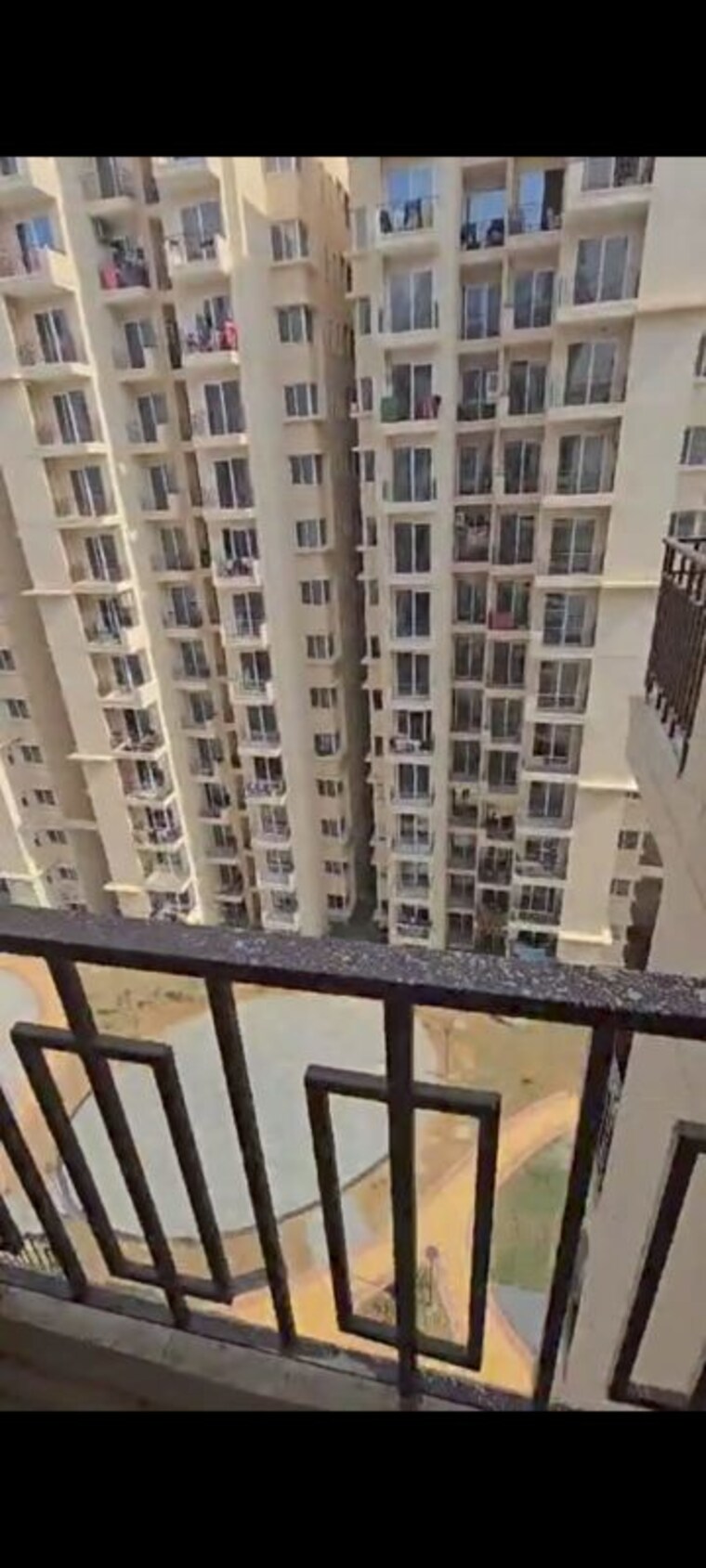 Exterior View, signature-orchard-avenue-2 2 Bedroom 680 Sq.Ft. Apartment In Sector 93 Gurgaon 9870626
