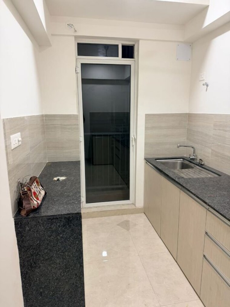 Kitchen, indiabulls-one-indiabulls 2 Bedroom 806 Sq.Ft. Apartment In Pokhran Road No Two Thane 9870650