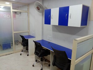Team Area in  Office Space at Parsvnath Planet Plaza, Gomti Nagar – for Rent