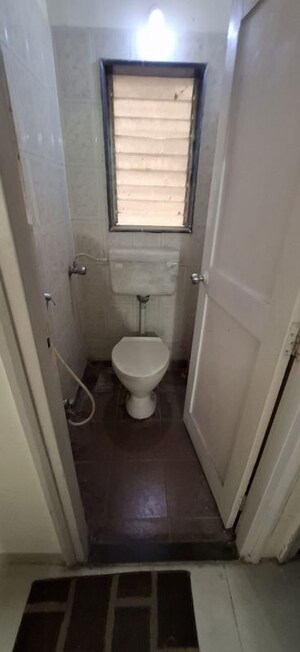 Bathroom in 2.5 BHK Apartment at Wadhwa TW Gardens, Kandivali East – for Rent