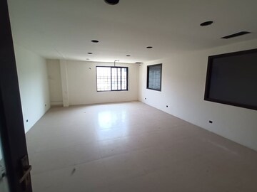 Room in  Office Space at Chalikavattom – for Rent