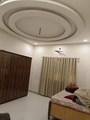 Bedroom in 4 BHK Independent House at Vidhan Sabha Marg – for Sale