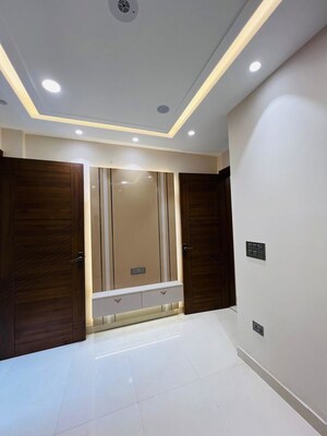 Bedroom in 1 BHK Builder Floor at Rama Park – for Sale