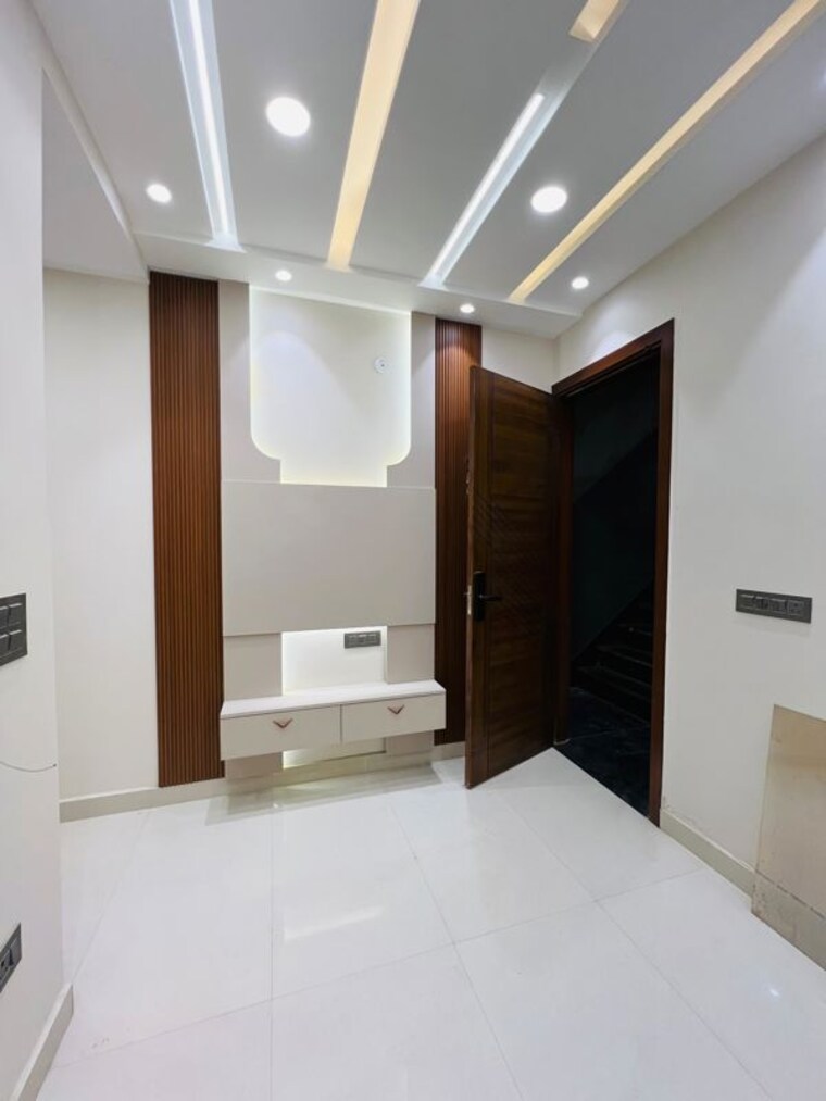 Living Room, rama park 1 Bedroom 360 Sq.Ft. Builder Floor In Rama Park Delhi 9870682