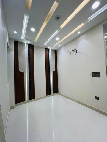 1 BHK Builder Floor For Sale in Rama Park