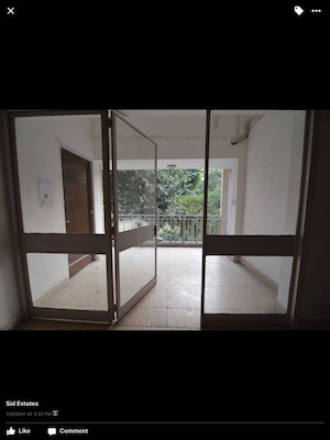 Room in 2 BHK Apartment at Nizamuddin East – for Rent