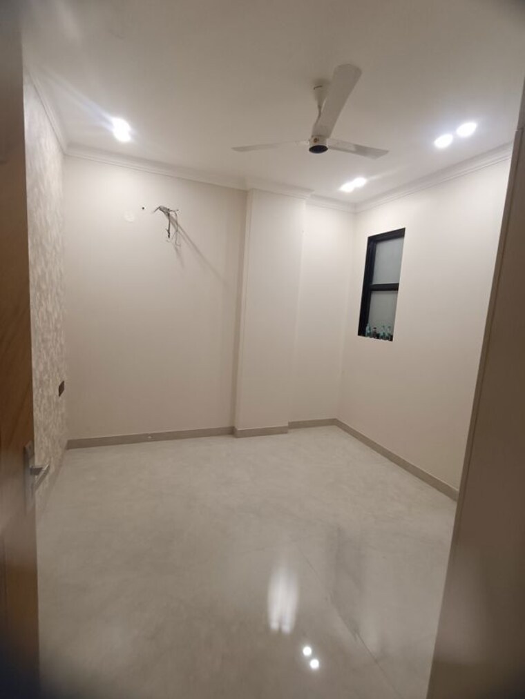 Room, ansal-api-esencia 4 Bedroom 2700 Sq.Ft. Builder Floor In Sector 67 Gurgaon 9870714