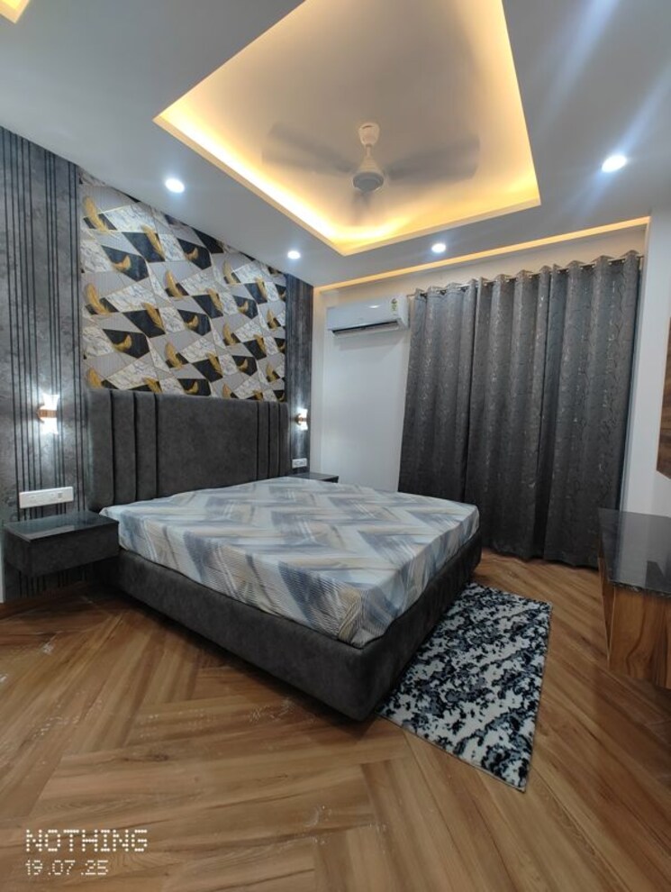 Bedroom, sector 30 3 Bedroom 2650 Sq.Ft. Builder Floor In Sector 30 Gurgaon 9870716