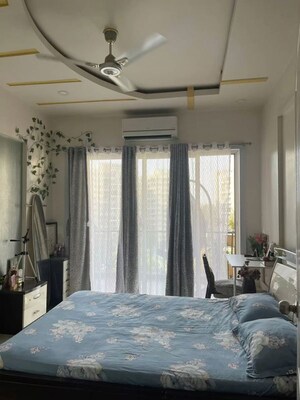 Living Room in 2 BHK Apartment at Shapoorji Pallonji BKC 9, Bandra East – for Rent