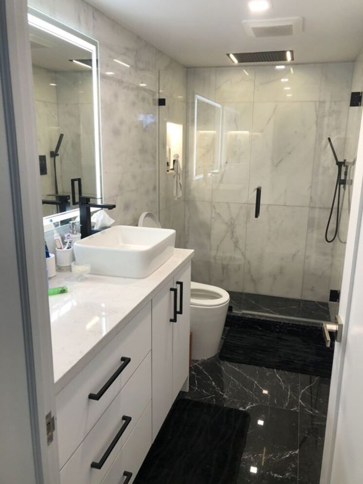 Team Area, shapoorji-pallonji-bkc-9 2 Bedroom 750 Sq.Ft. Apartment In Bandra East Mumbai 9870708