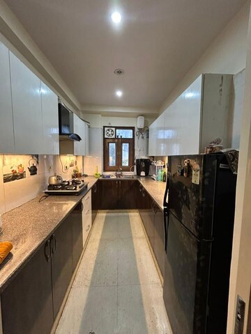 Kitchen in 3 BHK Builder Floor at Sector 46 – for Rent