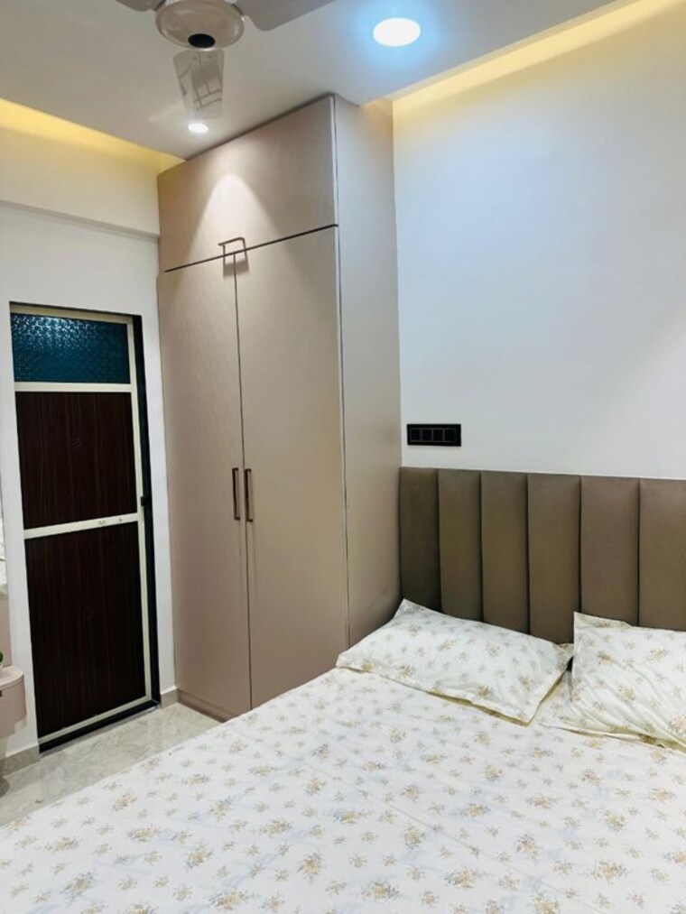 Room, bharat-ecovistas 2 Bedroom 946 Sq.Ft. Apartment In Shilphata Thane 9870732