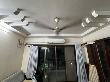 Furnished Amenities in 3 BHK Apartment at Gujrati CHS, Vile Parle East – for Rent