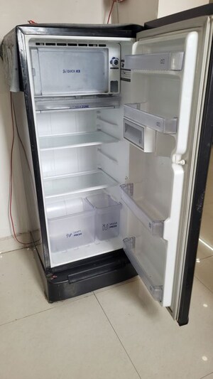 Bathroom in 3 BHK Apartment at Motiaz Royal Citi, Ambala Highway – for Rent