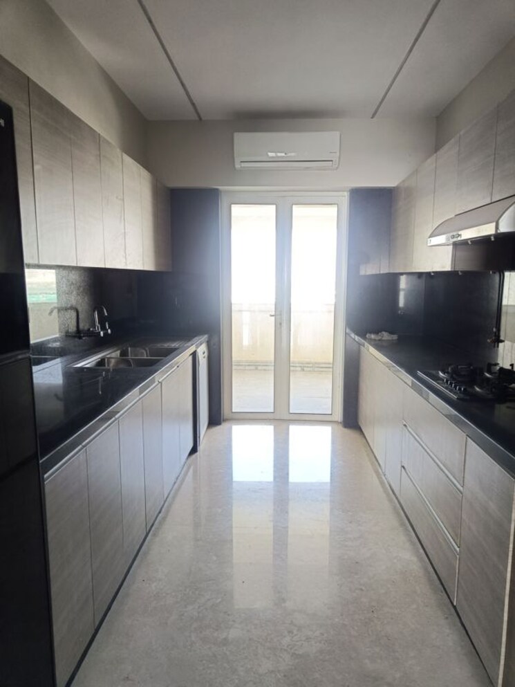 Kitchen, k-hemani-bay-view 4 Bedroom 4500 Sq.Ft. Apartment In Andheri West Mumbai 9870763