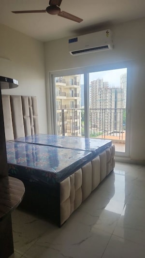 3 BHK Apartment For Rent in Pivotal Paradise, Sector 62