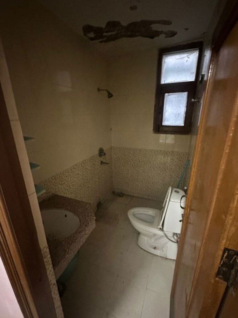 Master Bedroom, penta-homes 2 Bedroom 1300 Sq.Ft. Apartment In Vip Road Zirakpur 9870776